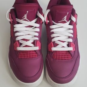Jordan 4 Retro